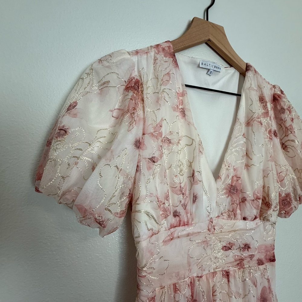 Baltic Born - Ardley Pink Floral Embroidered Puff Sleeve Maxi Dress - Small - Picture 5 of 16